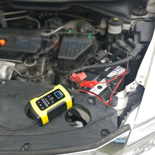 Зарядний пристрій автомобільного акумулятора - Foxsur 12V/5A